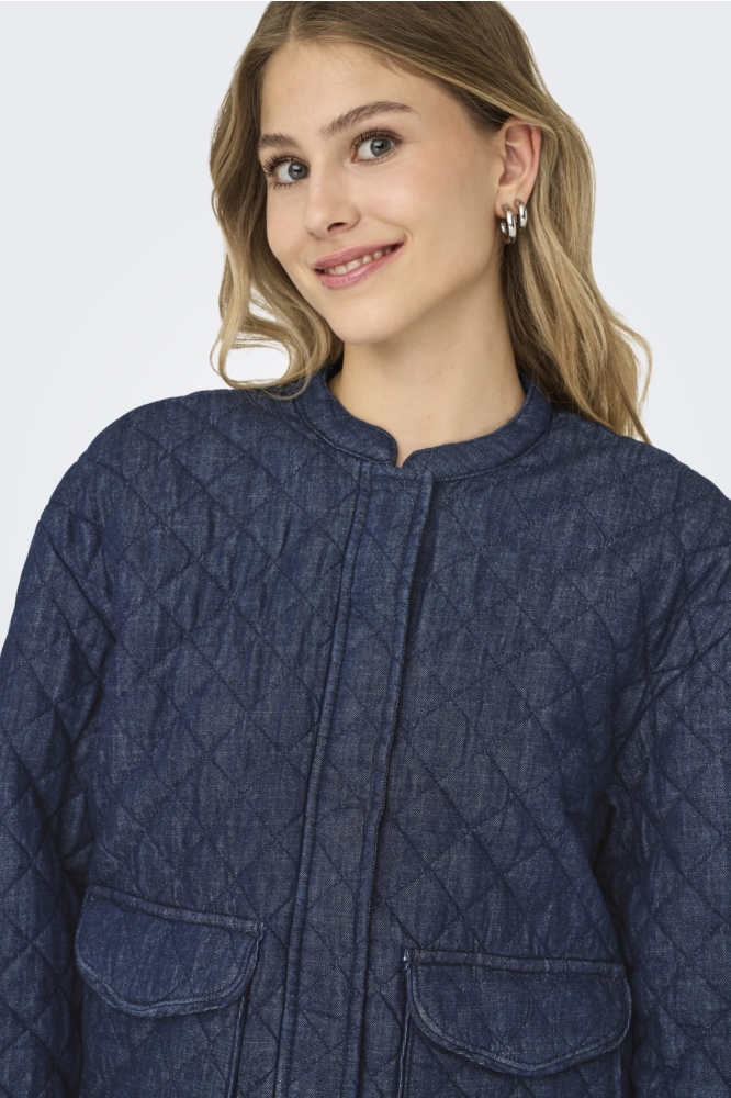 ONLHALLIE QUILTED DNM JACKET AKM NO 15355316 DARK BLUE DENIM